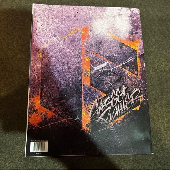 Game Informer Magazine (Issue 351: Street Fighter 6) - Picture 2 of 2